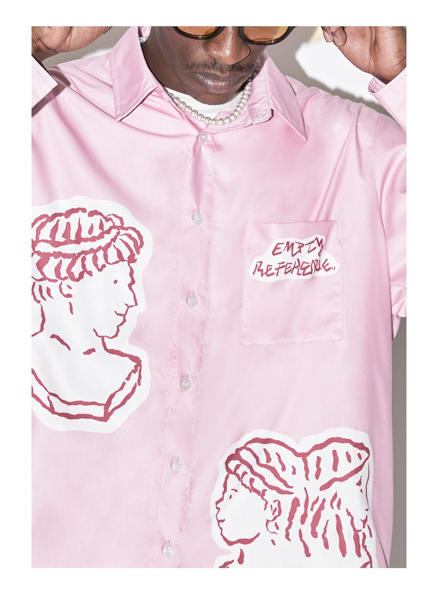 EMPTY REFERENCE Retro Roman head print Shirts Unisex Pink