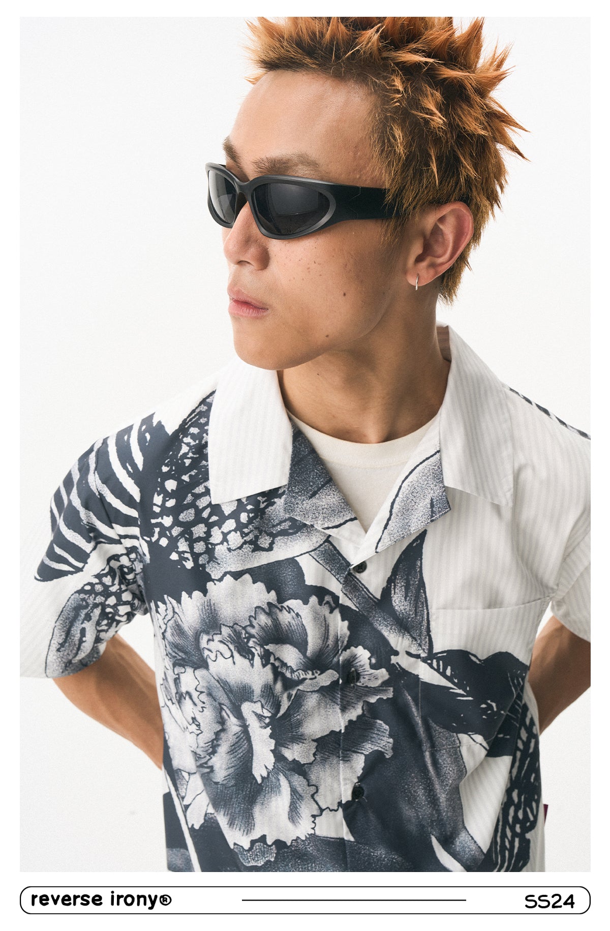 REVERSE IRONY Mock Sketch Flower Print Shirt Unisex White