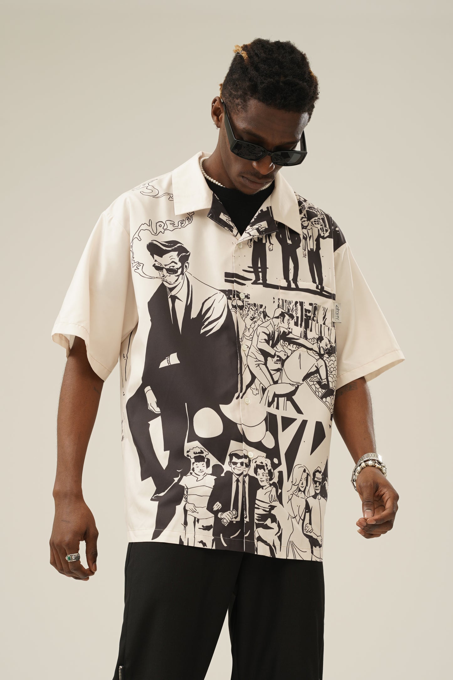 EMPTY REFERENCE Retro Comic Graphic Short Sleeve Button Down Shirts