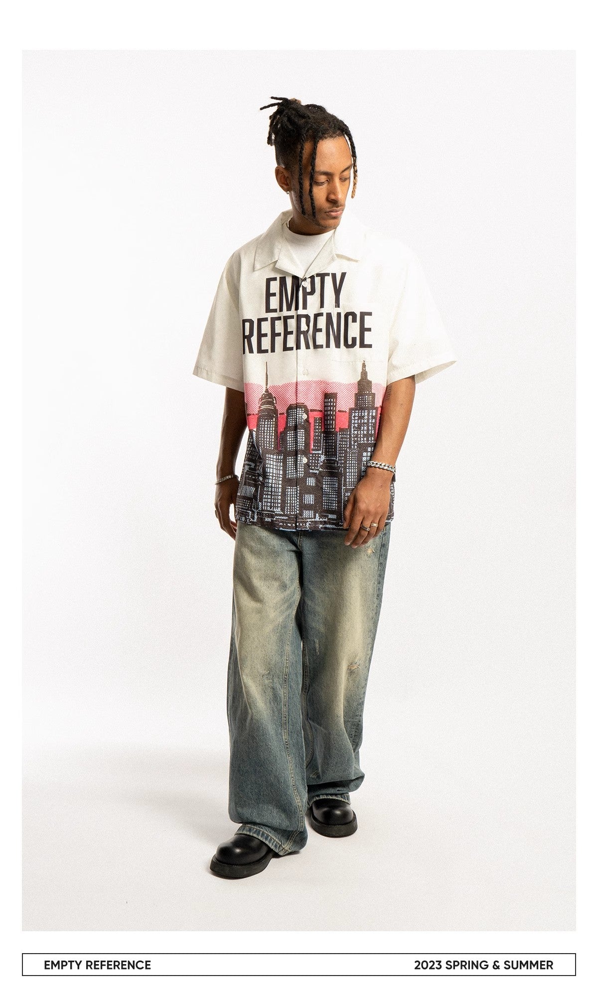 EMPTY REFERENCE City night scene themed print Shirts Unisex White